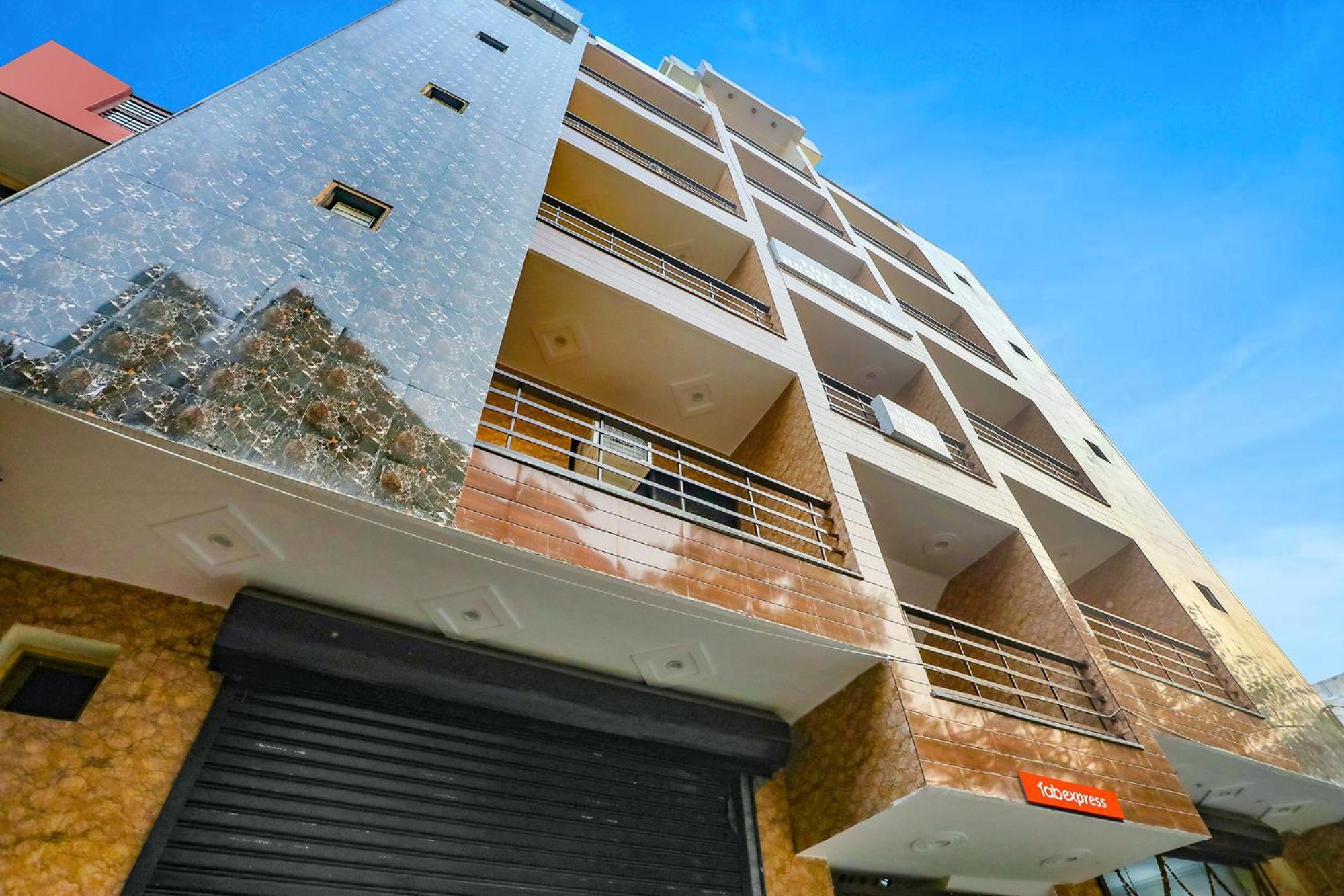 Fabexpress Asp Royal Residency Inn- Janakpuri เดลี ภายนอก รูปภาพ