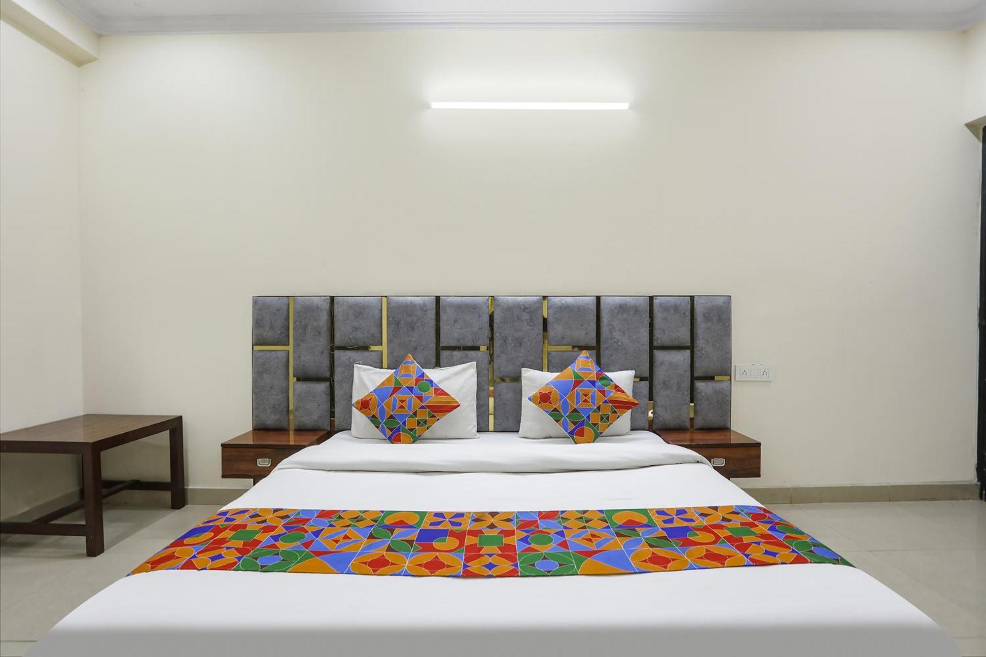 Fabexpress Asp Royal Residency Inn- Janakpuri เดลี ภายนอก รูปภาพ